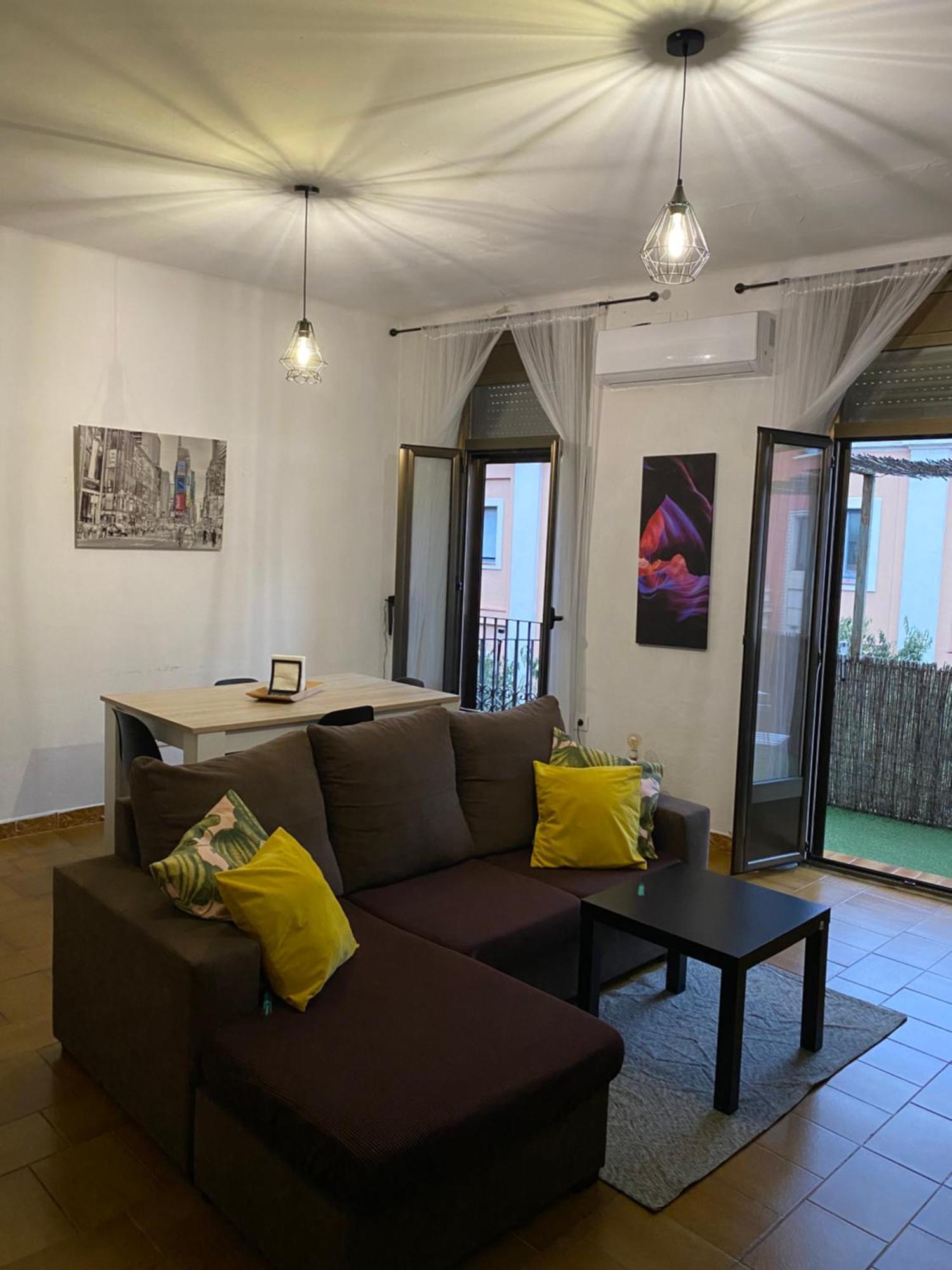 Apartamento Felicitat Фигерас Экстерьер фото